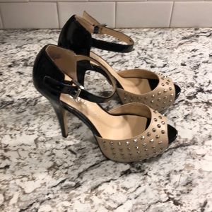 Studded Heels❗️